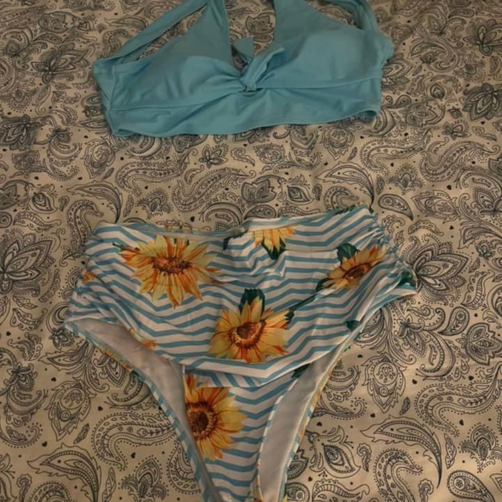 Halter high waisted bikini